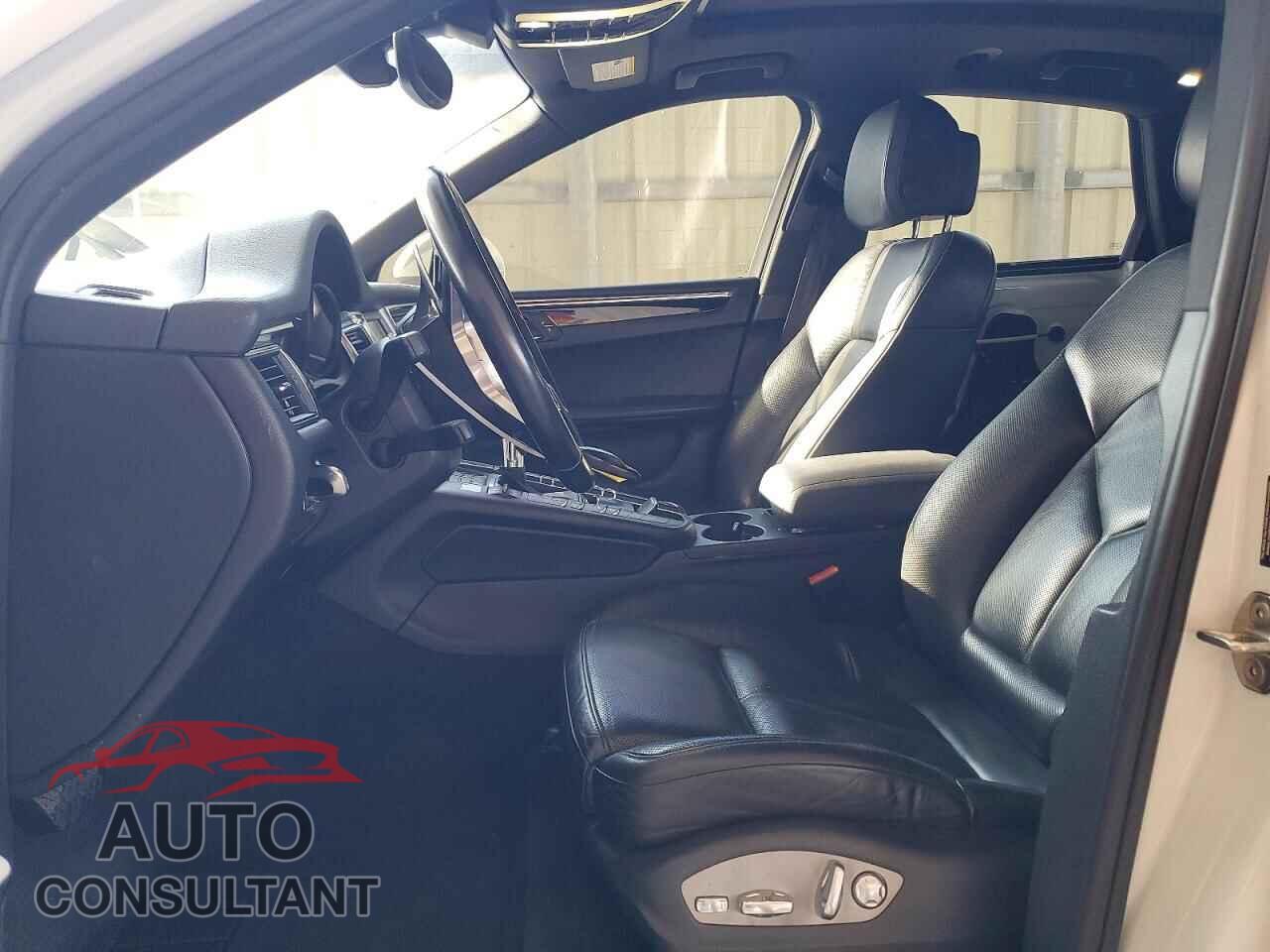 PORSCHE MACAN 2016 - WP1AB2A55GLB53811