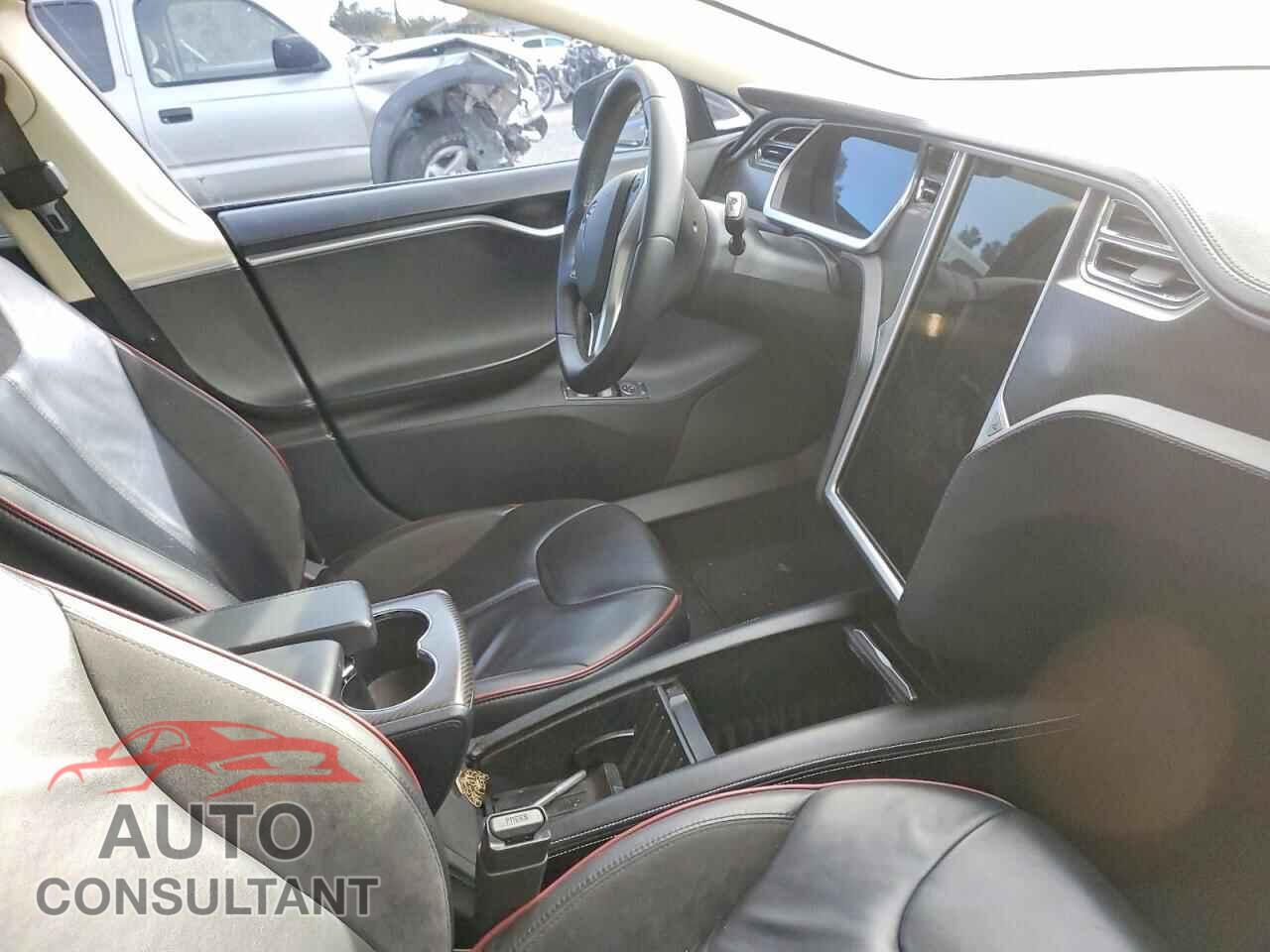 TESLA MODEL S 2013 - 5YJSA1CP3DFP07895