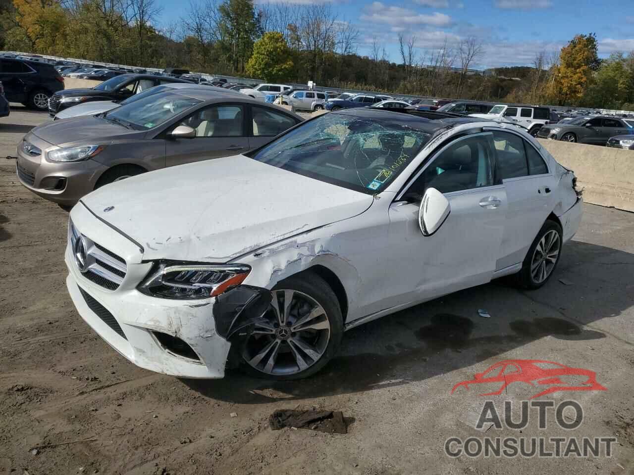 MERCEDES-BENZ C-CLASS 2019 - 55SWF8EB1KU306287