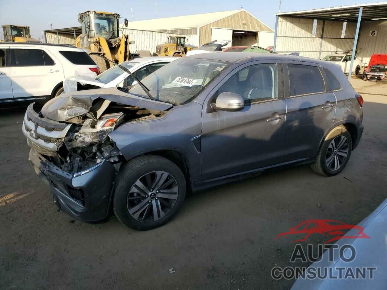 MITSUBISHI OUTLANDER 2021 - JA4ARUAU3MU023039