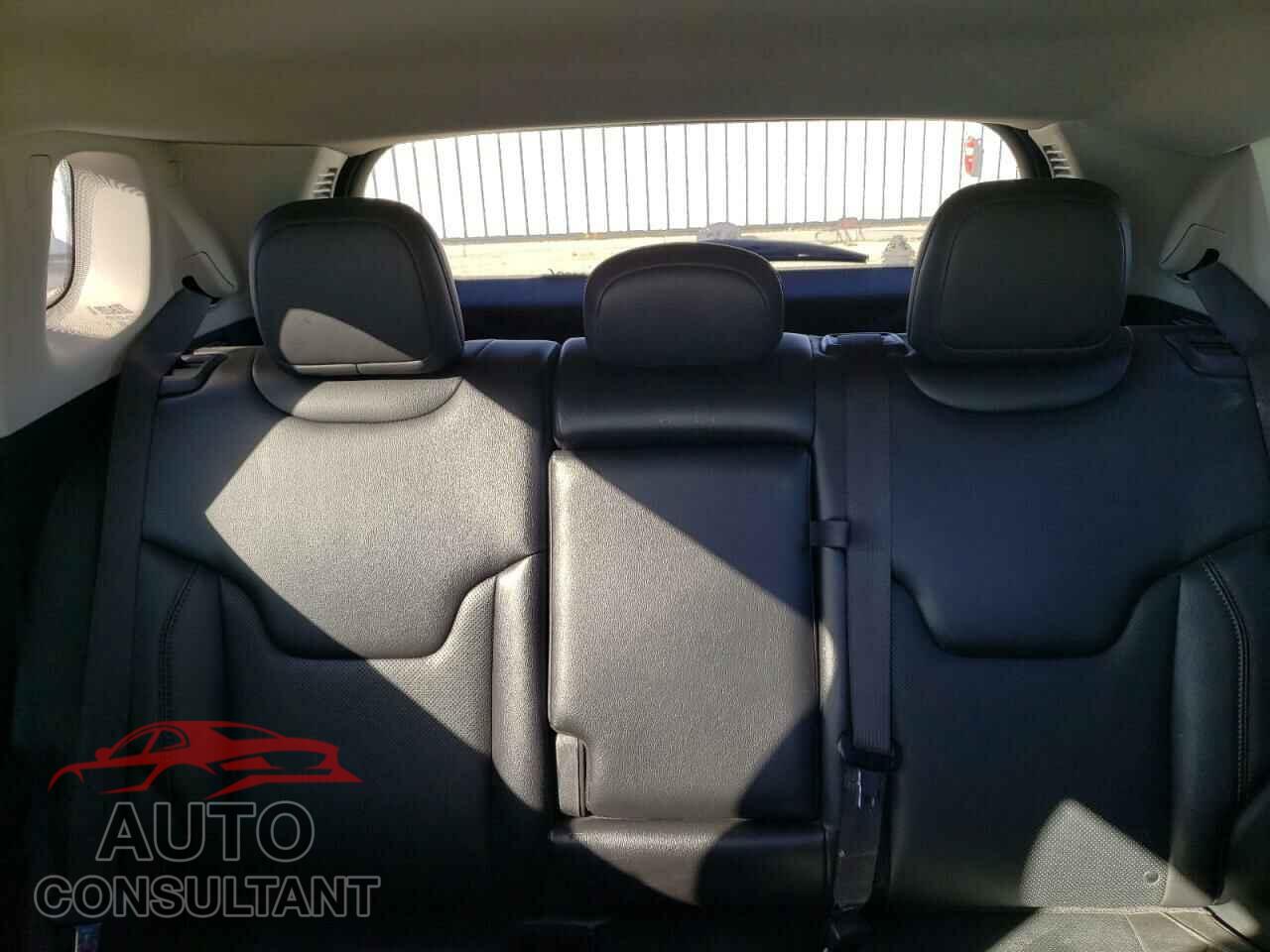 JEEP COMPASS 2020 - 3C4NJCCB4LT200713