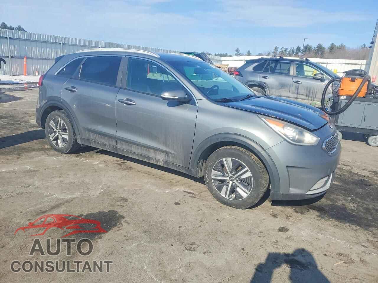 KIA NIRO 2018 - KNDCC3LC8J5117499