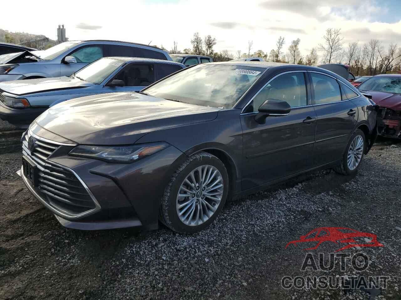 TOYOTA AVALON 2019 - 4T1BZ1FB7KU011470