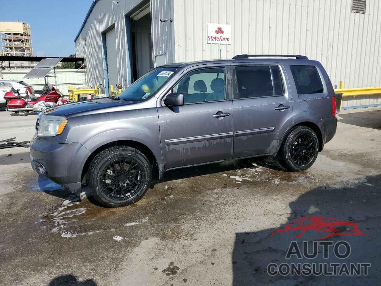 HONDA PILOT 2015 - 5FNYF3H31FB034136