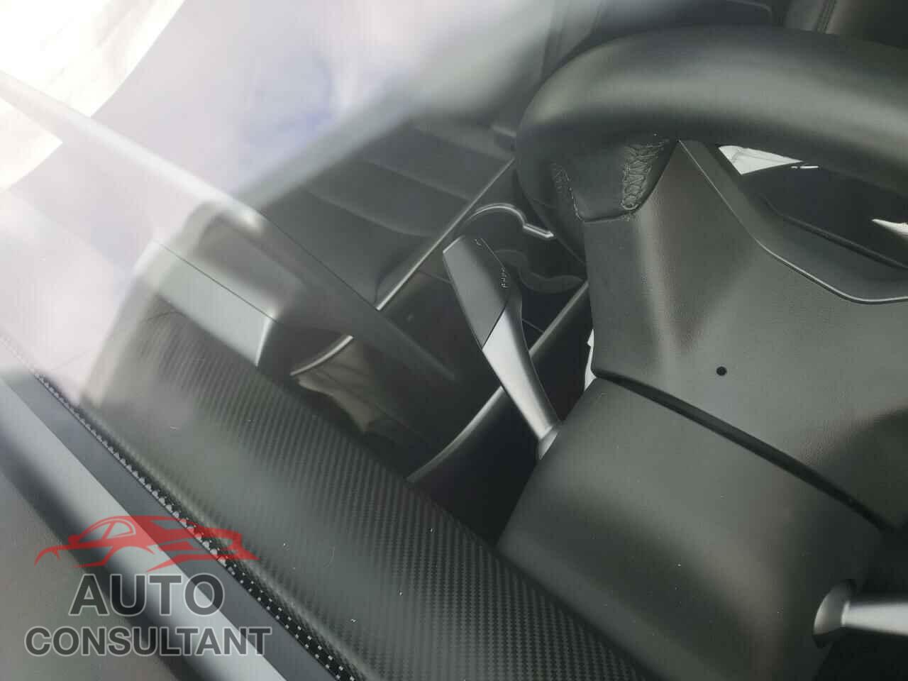 TESLA MODEL 3 2018 - 5YJ3E1EB7JF094041
