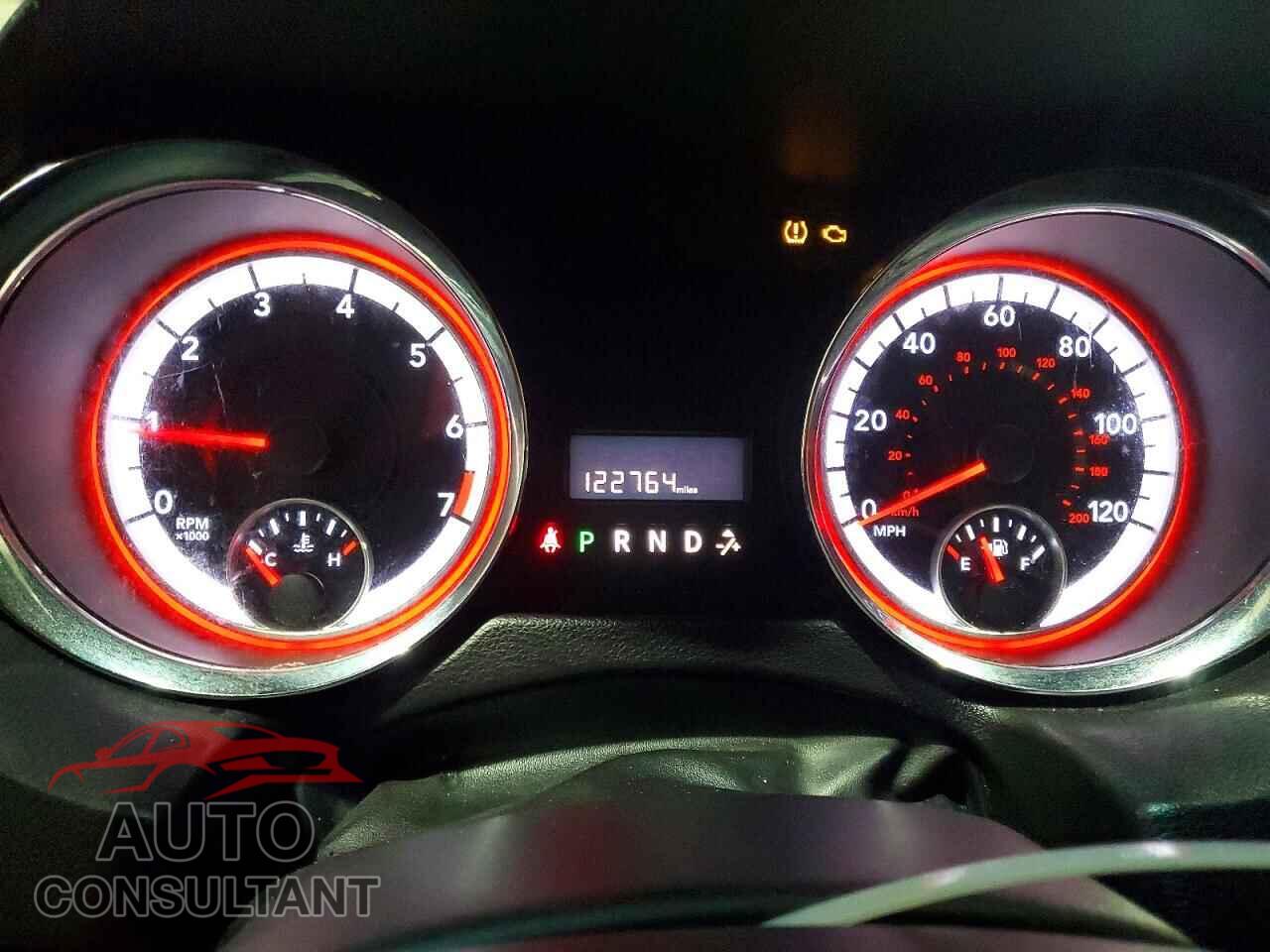 DODGE GRAND CARAVAN 2013 - 2C4RDGBG1DR763266