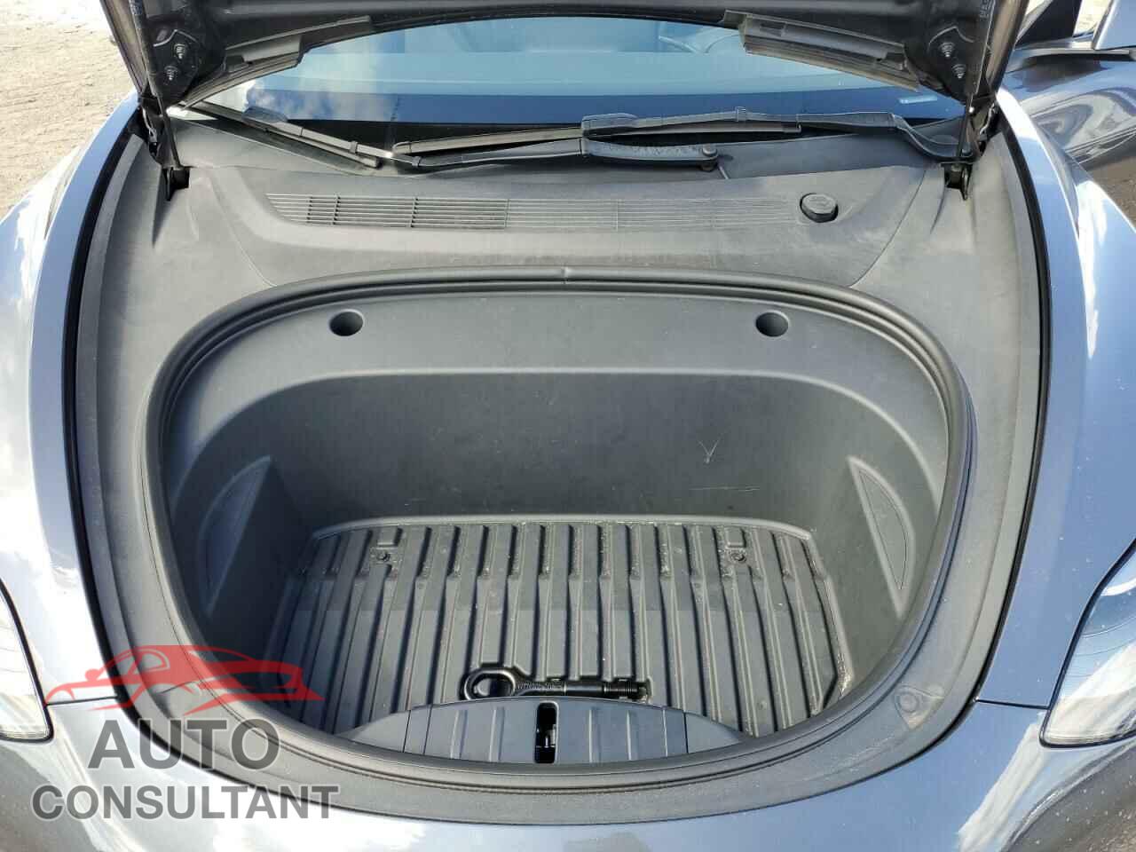 TESLA MODEL 3 2023 - 5YJ3E1EA8PF449587