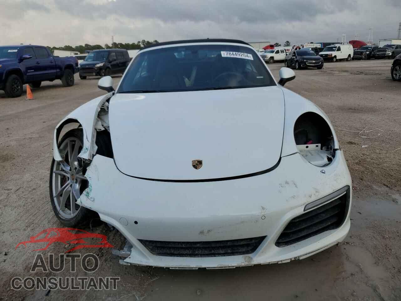 PORSCHE 911 2017 - WP0CA2A99HS141149