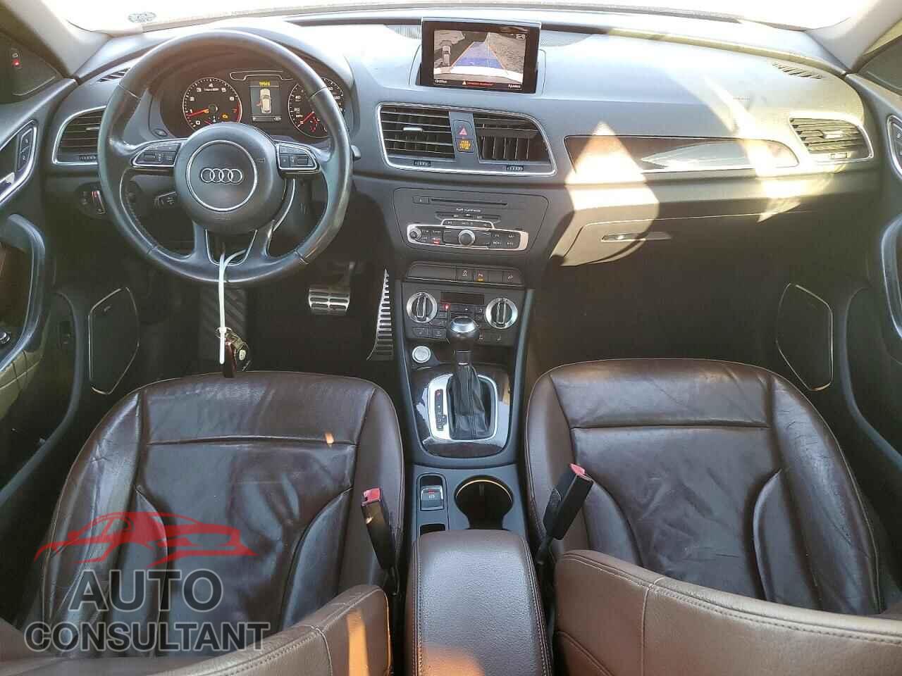 AUDI Q3 2015 - WA1FFCFS7FR010686