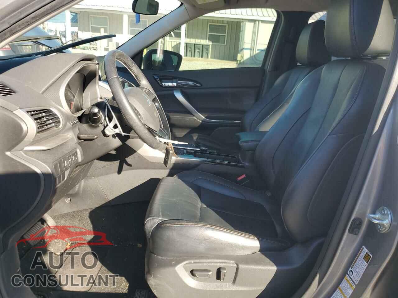MITSUBISHI ECLIPSE 2018 - JA4AT5AA8JZ064892