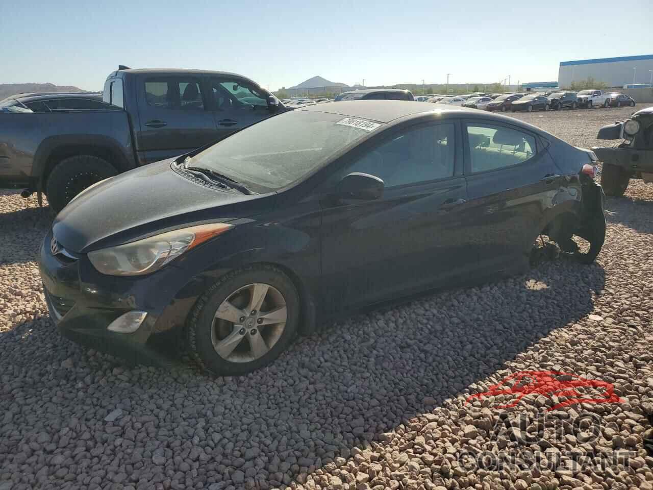 HYUNDAI ELANTRA 2013 - KMHDH4AE6DU628750