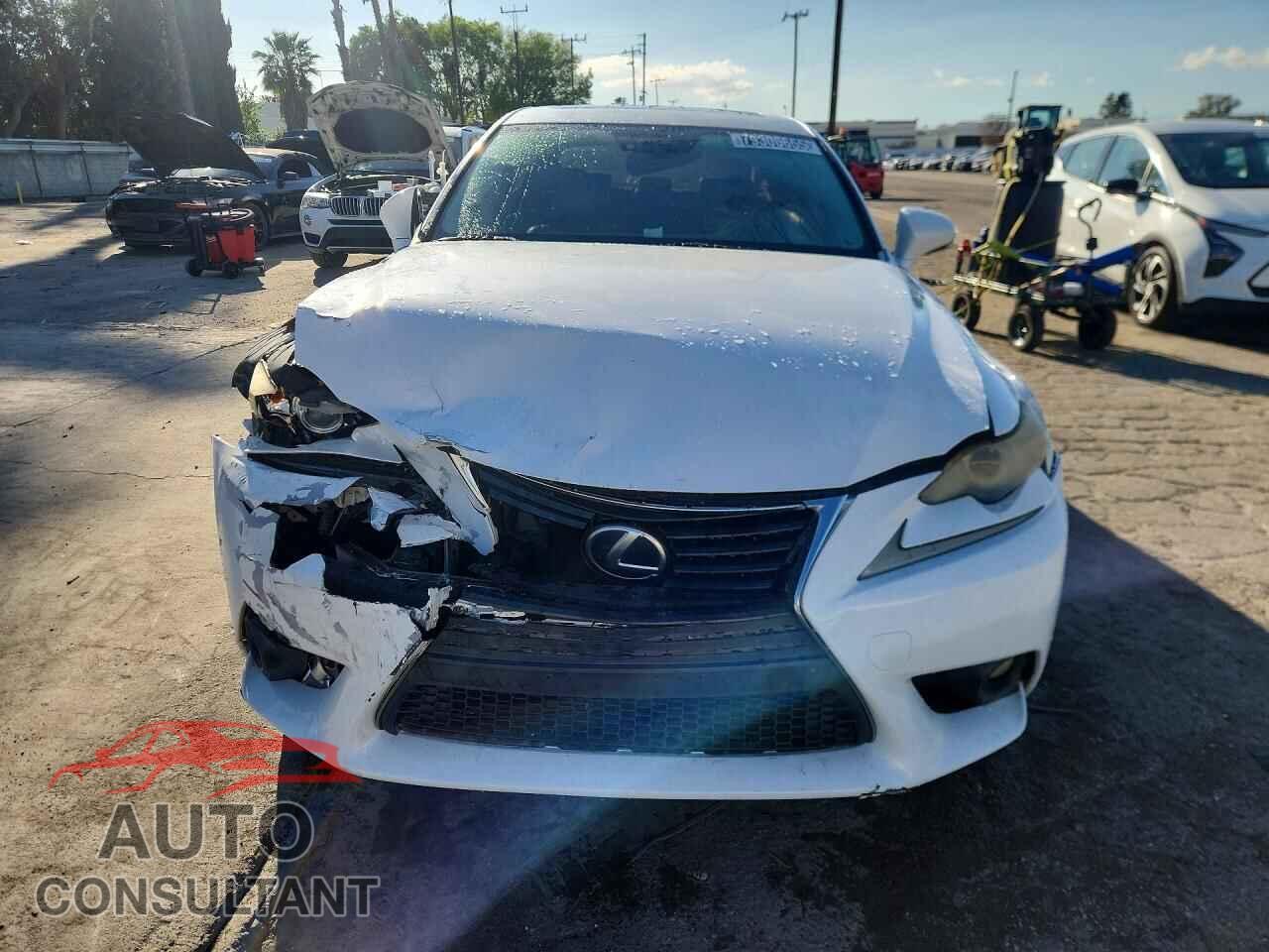 LEXUS IS 250 2014 - JTHBF1D20E5013753