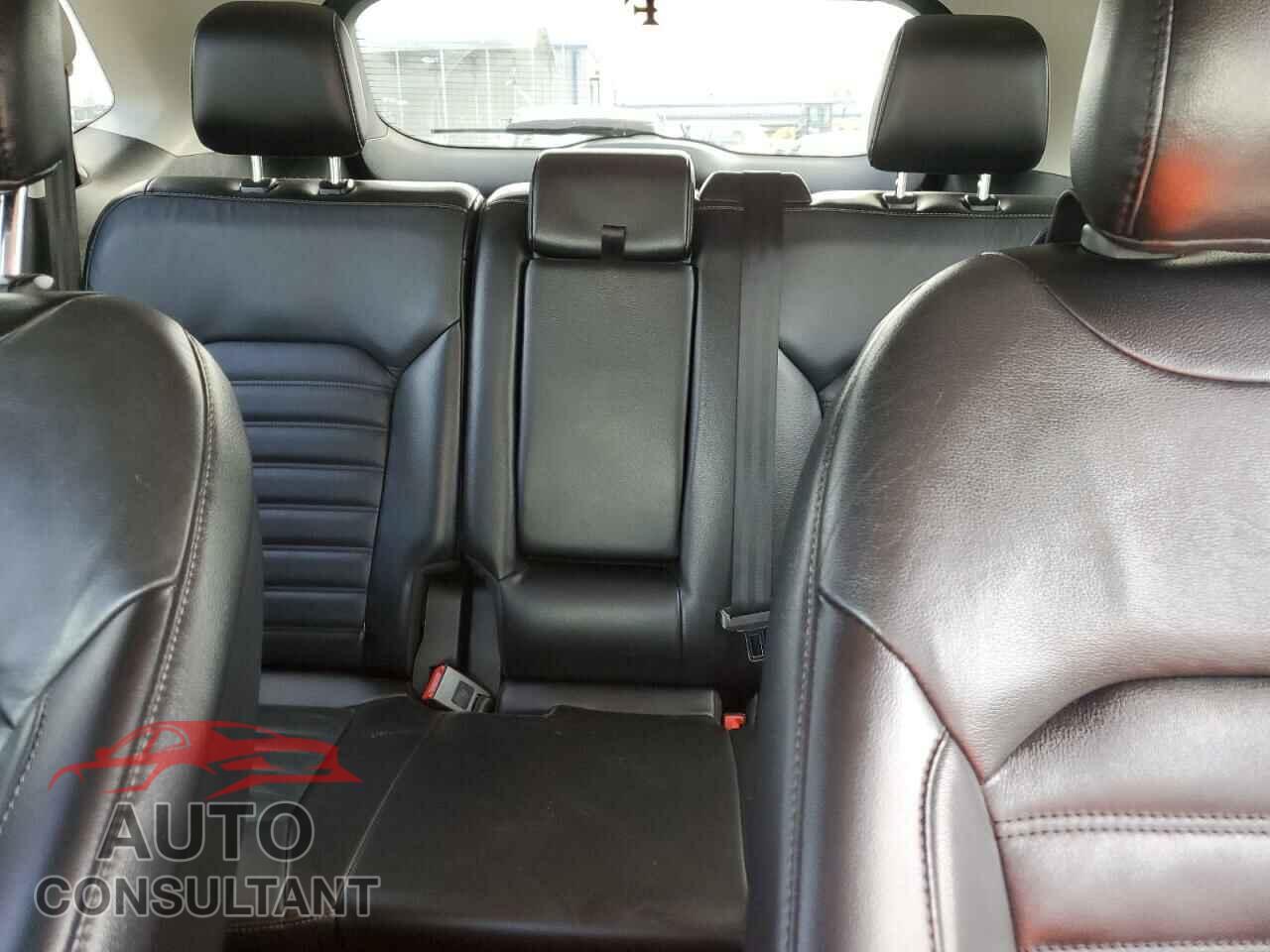 FORD EDGE 2017 - 2FMPK3J85HBC58969