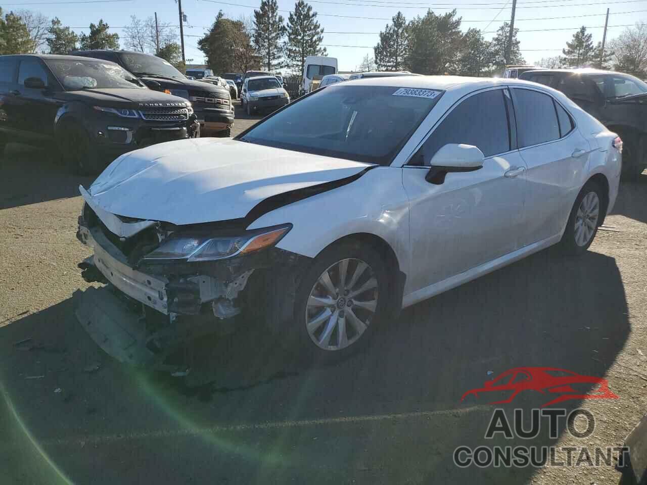 TOYOTA CAMRY 2018 - 4T1B11HK6JU533705