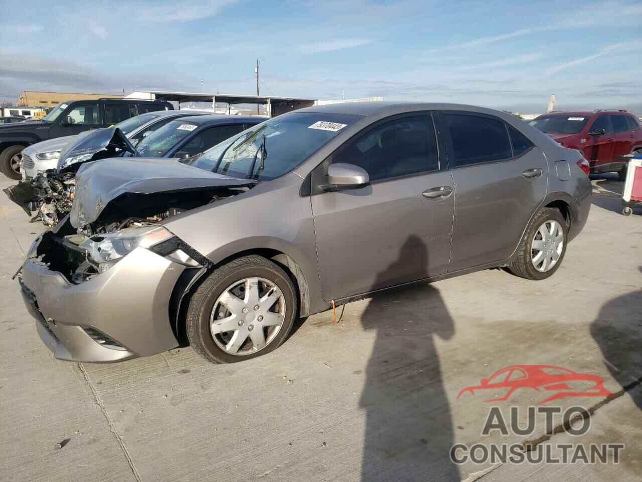 TOYOTA COROLLA 2015 - 5YFBURHE7FP225001