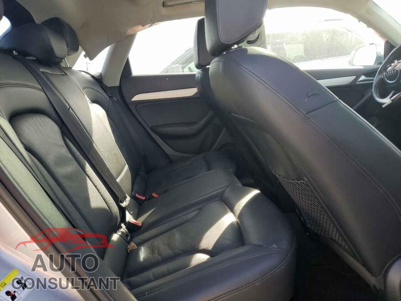 AUDI Q3 2017 - WA1BCCFS9HR014751
