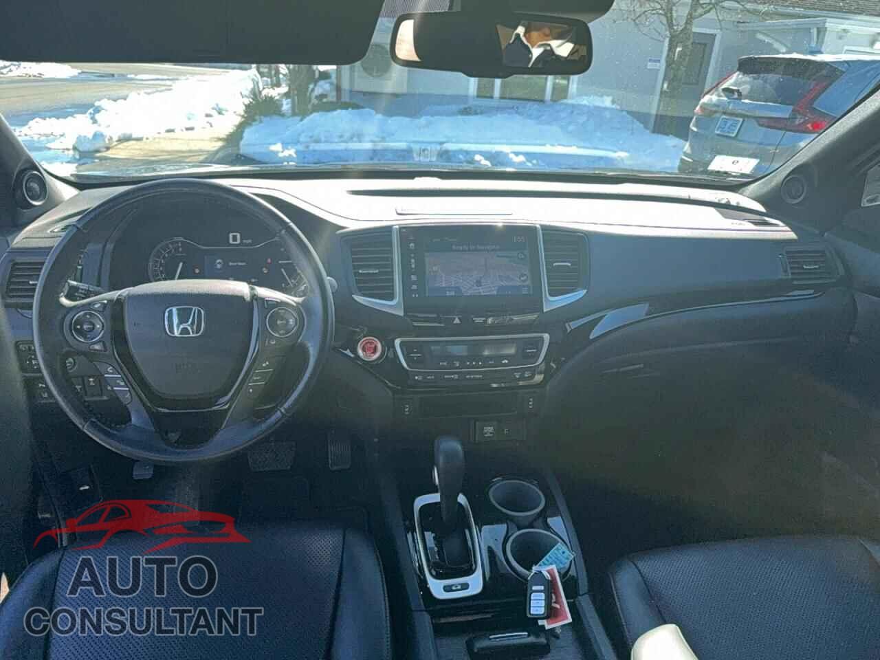 HONDA RIDGELINE 2017 - 5FPYK3F88HB002661