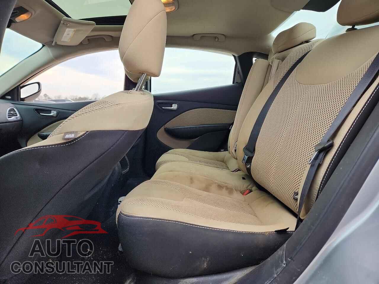 DODGE DART 2015 - 1C3CDFBB1FD406281