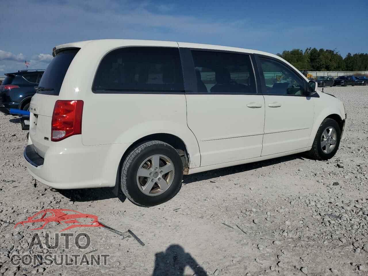 DODGE CARAVAN 2011 - 2D4RN3DG5BR777237