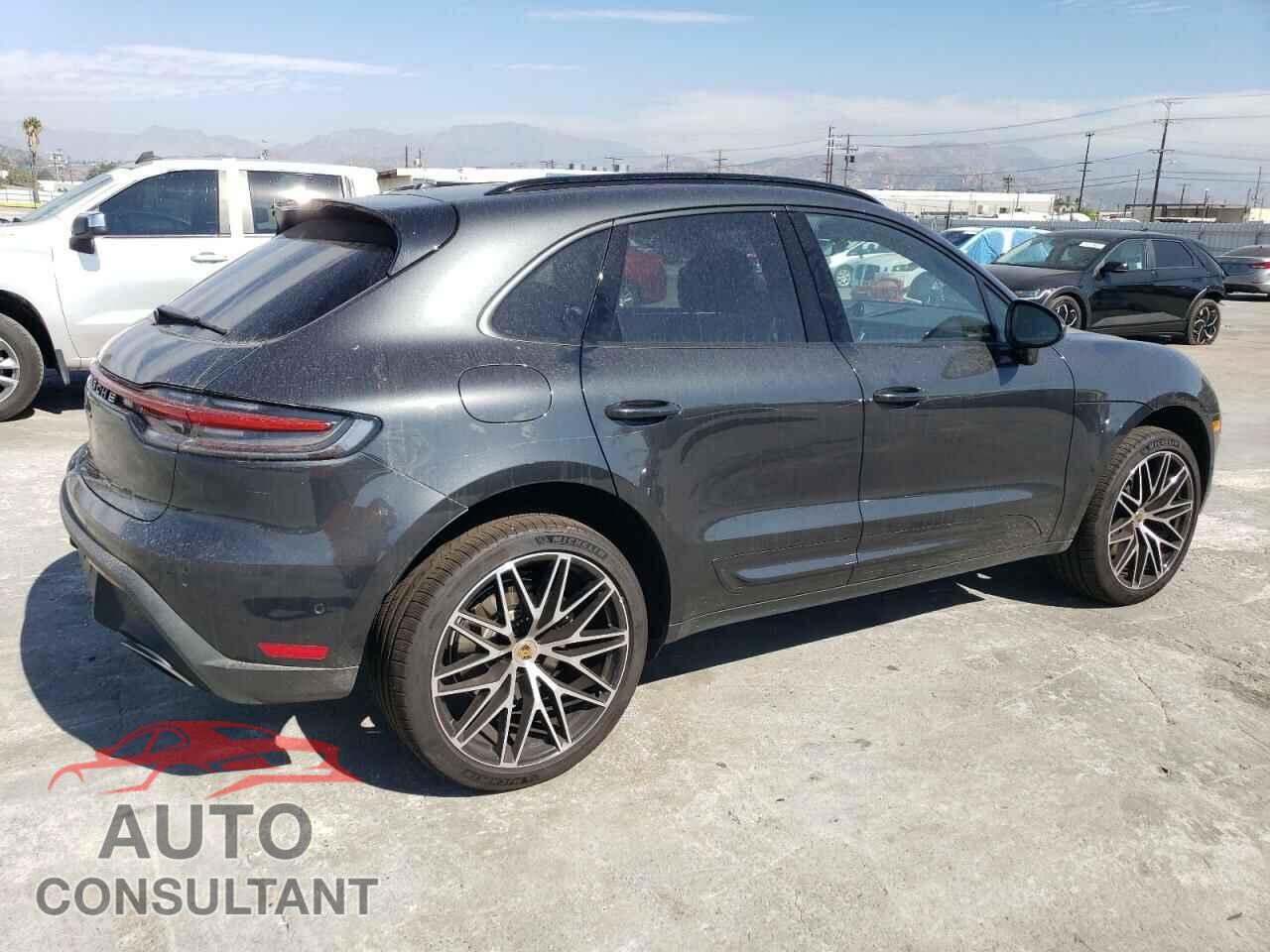 PORSCHE MACAN BASE 2023 - WP1AA2A57PLB05049