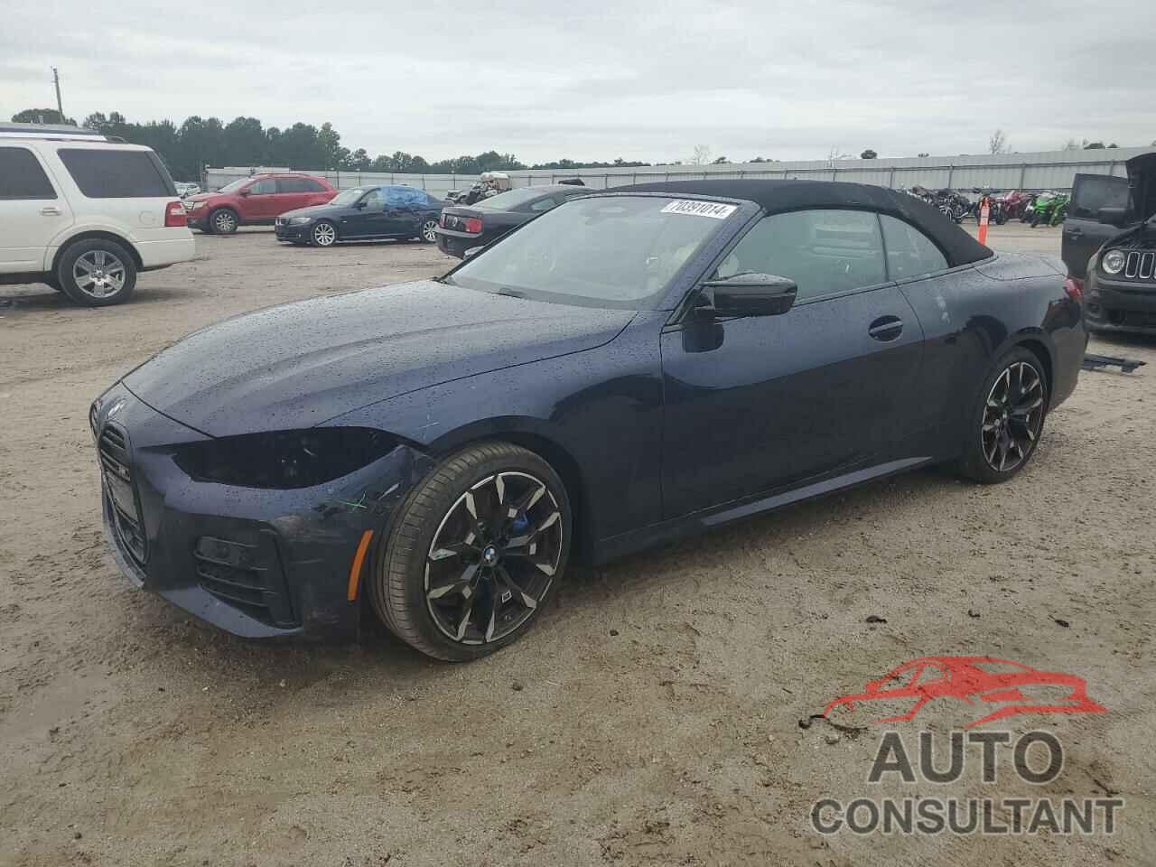BMW M4 2025 - WBA73DB01SCS34687