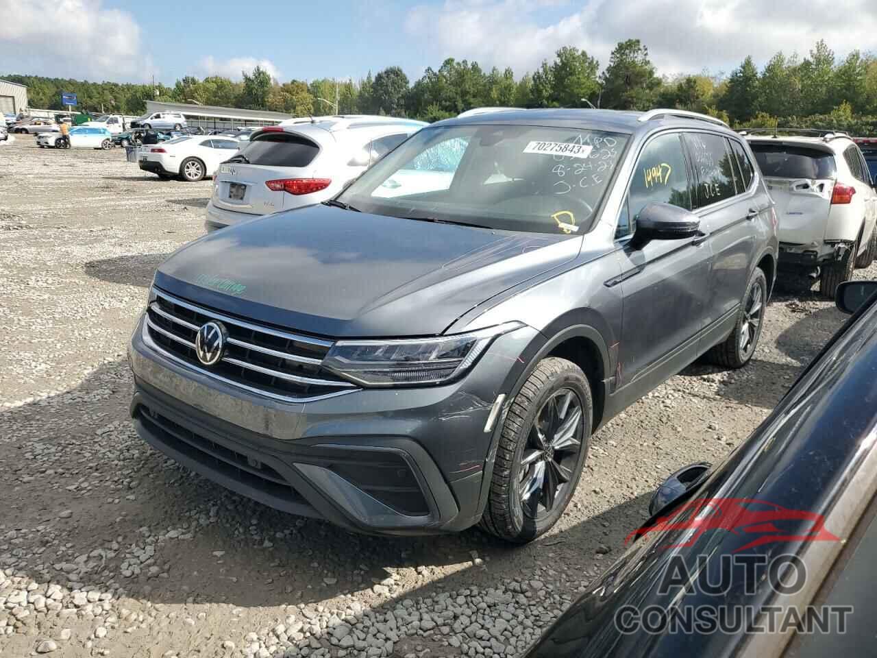 VOLKSWAGEN TIGUAN 2022 - 3VV3B7AX1NM125462