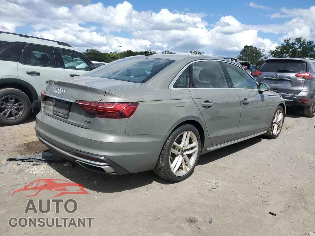 AUDI A4 2023 - WAUDAAF4XPN007854