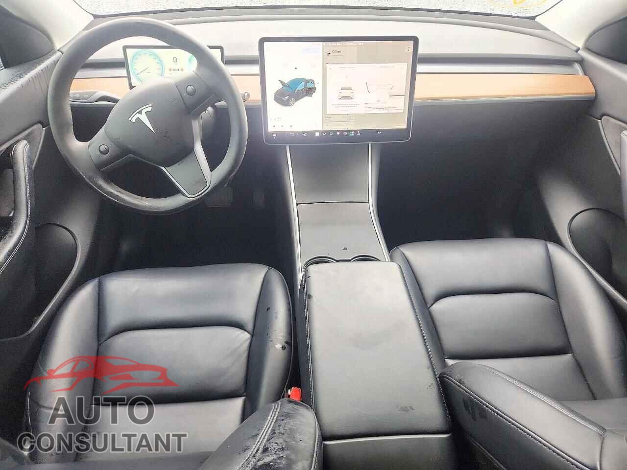 TESLA MODEL Y 2020 - 5YJYGDEFXLF023827