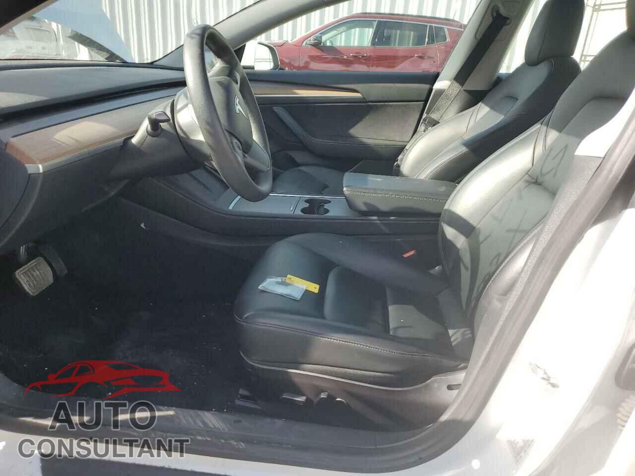 TESLA MODEL 3 2021 - 5YJ3E1EBXMF992279