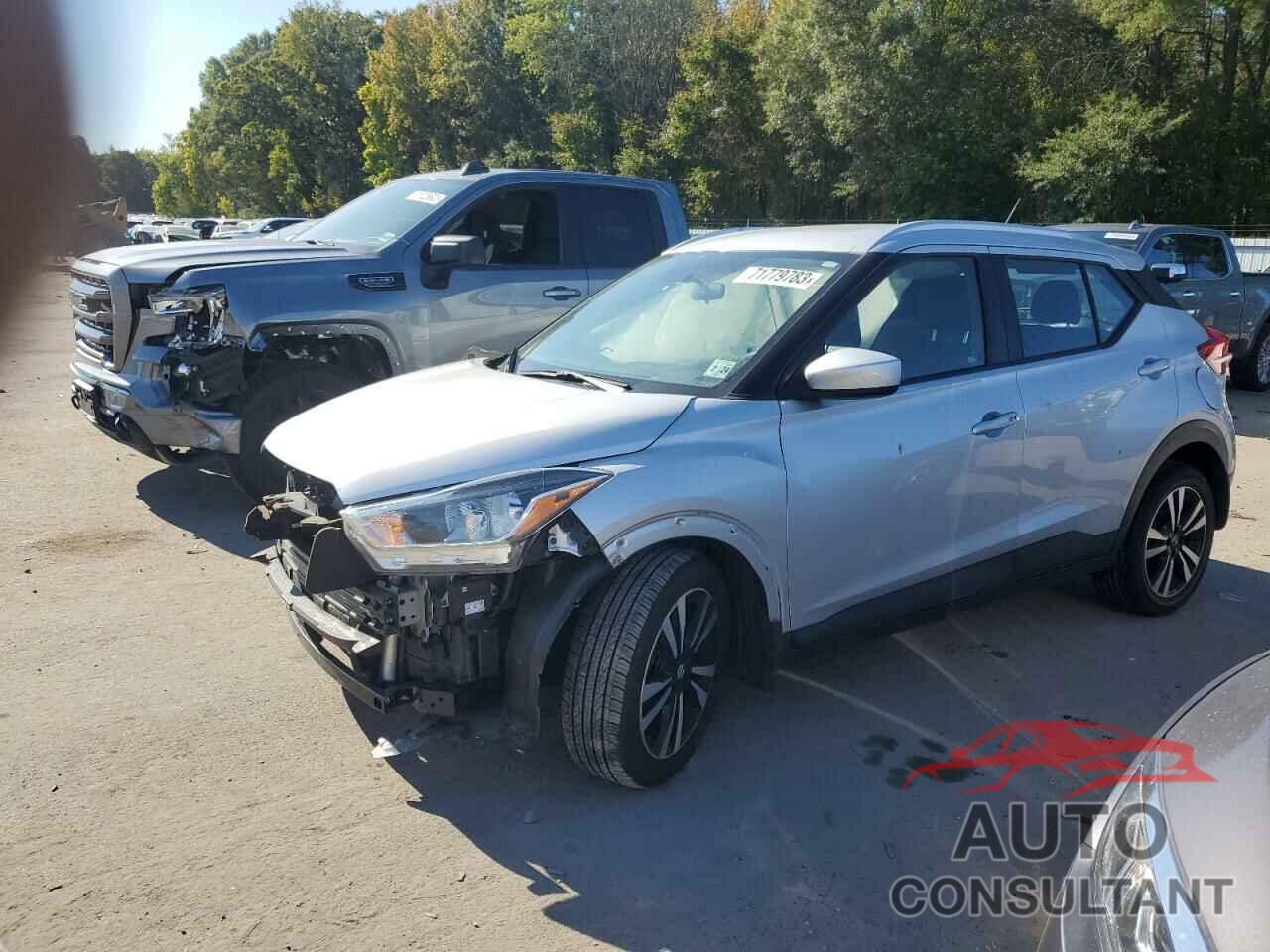 NISSAN KICKS 2018 - 3N1CP5CU0JL512580