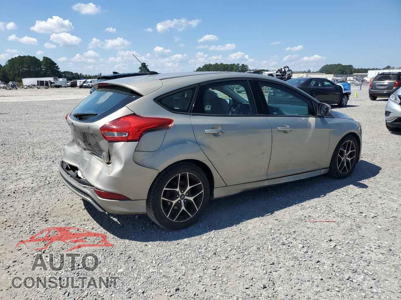 FORD FOCUS 2016 - 1FADP3K25GL384109