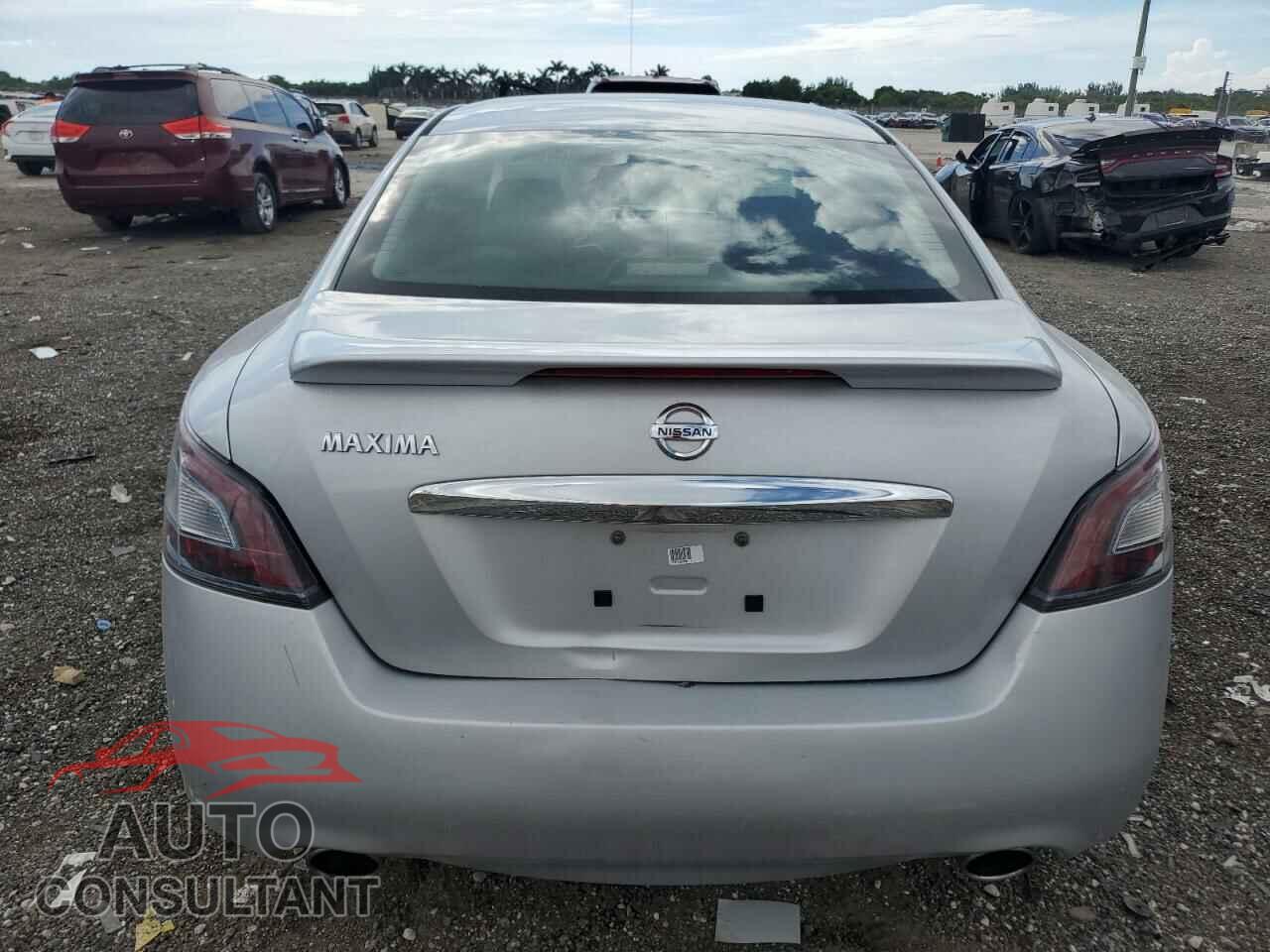 NISSAN MAXIMA 2013 - 1N4AA5AP1DC829003