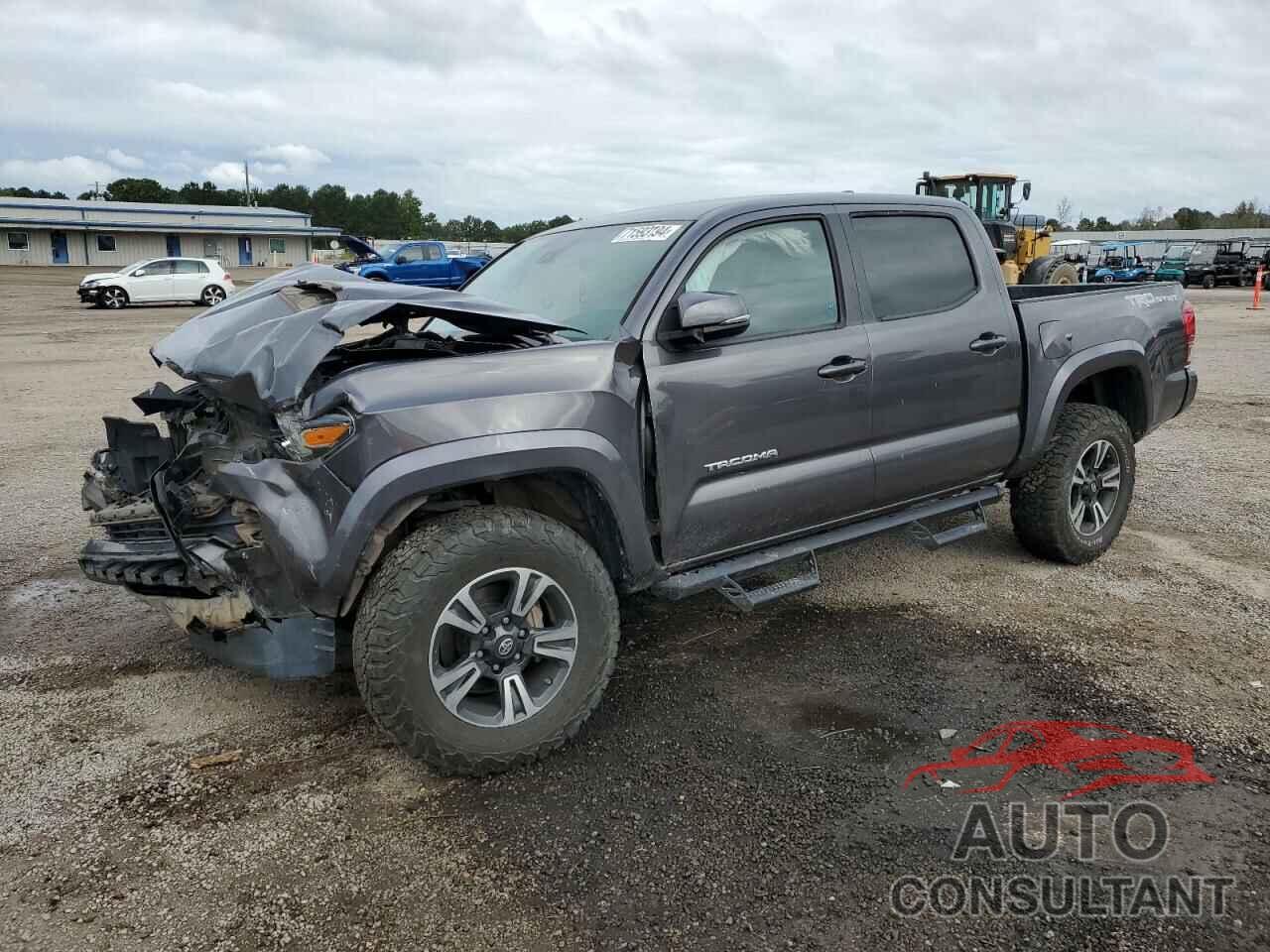 TOYOTA TACOMA 2018 - 5TFAZ5CN7JX054659