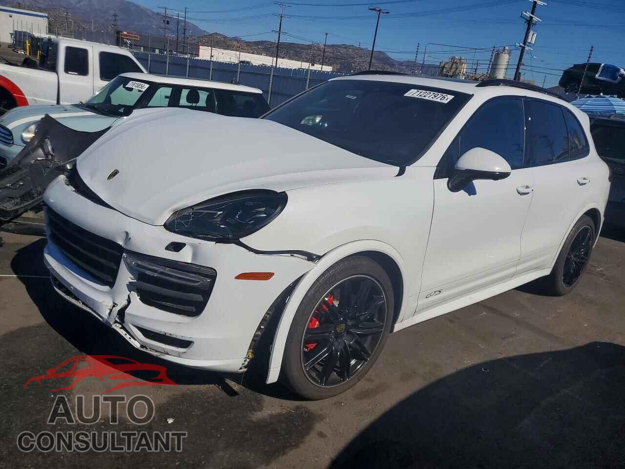 PORSCHE CAYENNE 2016 - WP1AD2A25GLA73036