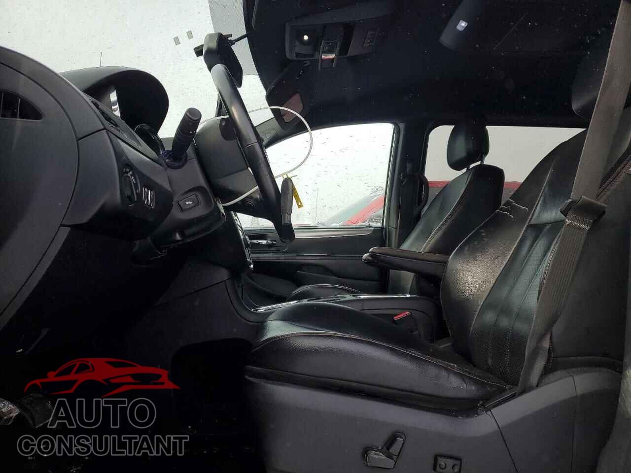 DODGE CARAVAN 2011 - 2D4RN7DG3BR749167