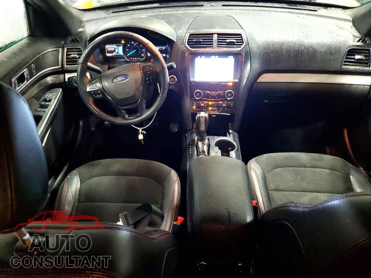 FORD EXPLORER 2018 - 1FM5K8D8XJGB35067