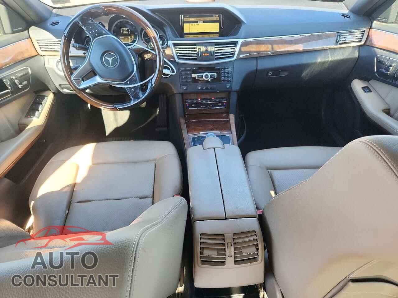 MERCEDES-BENZ E-CLASS 2012 - WDDHF8JB2CA643597