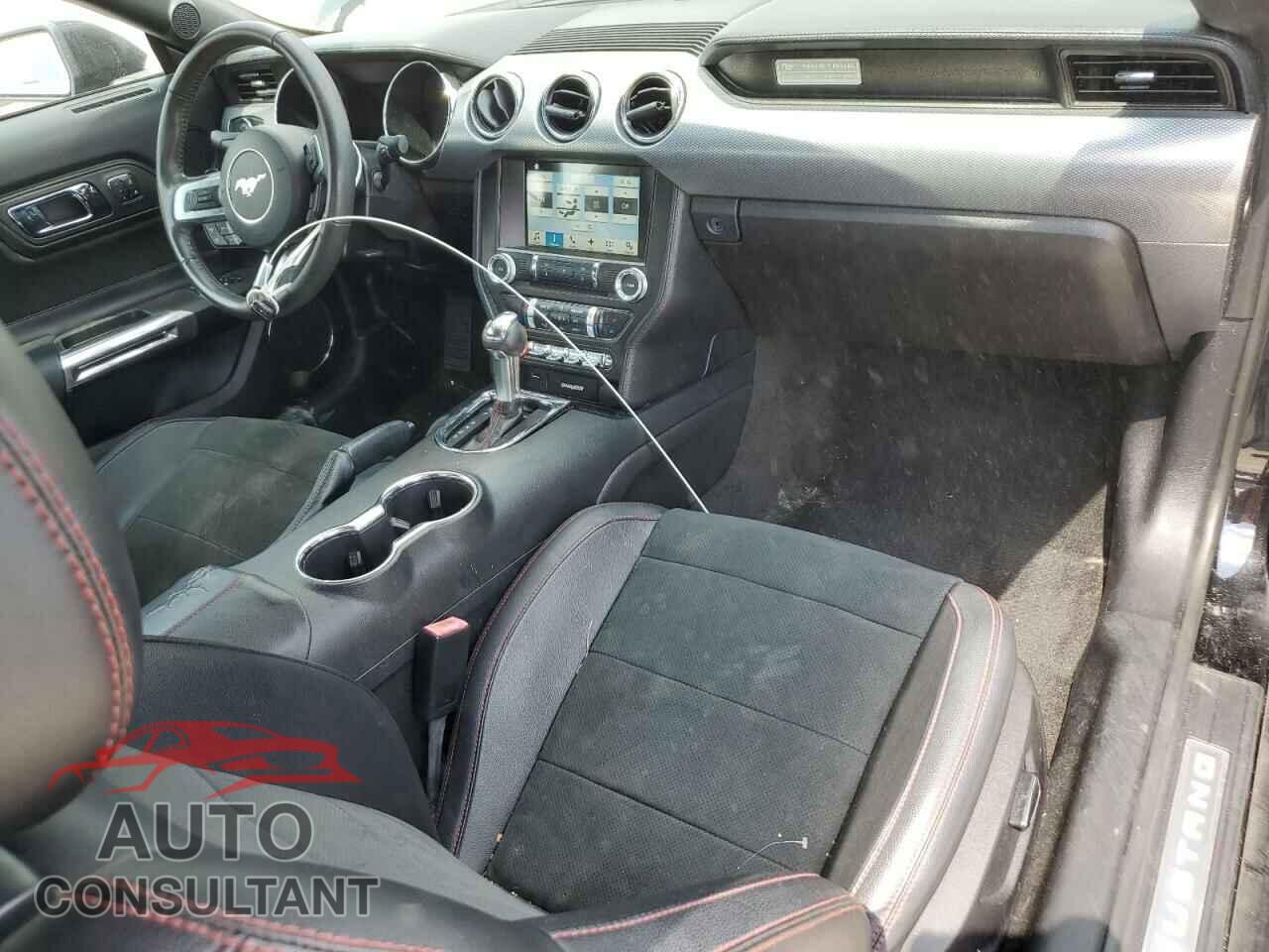 FORD MUSTANG 2017 - 1FA6P8CF2H5286152
