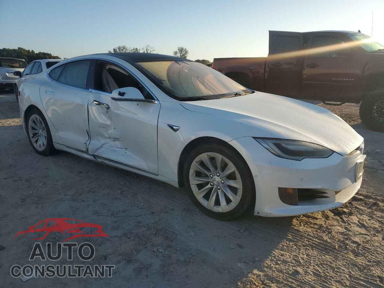 TESLA MODEL S 2017 - 5YJSA1E2XHF209829