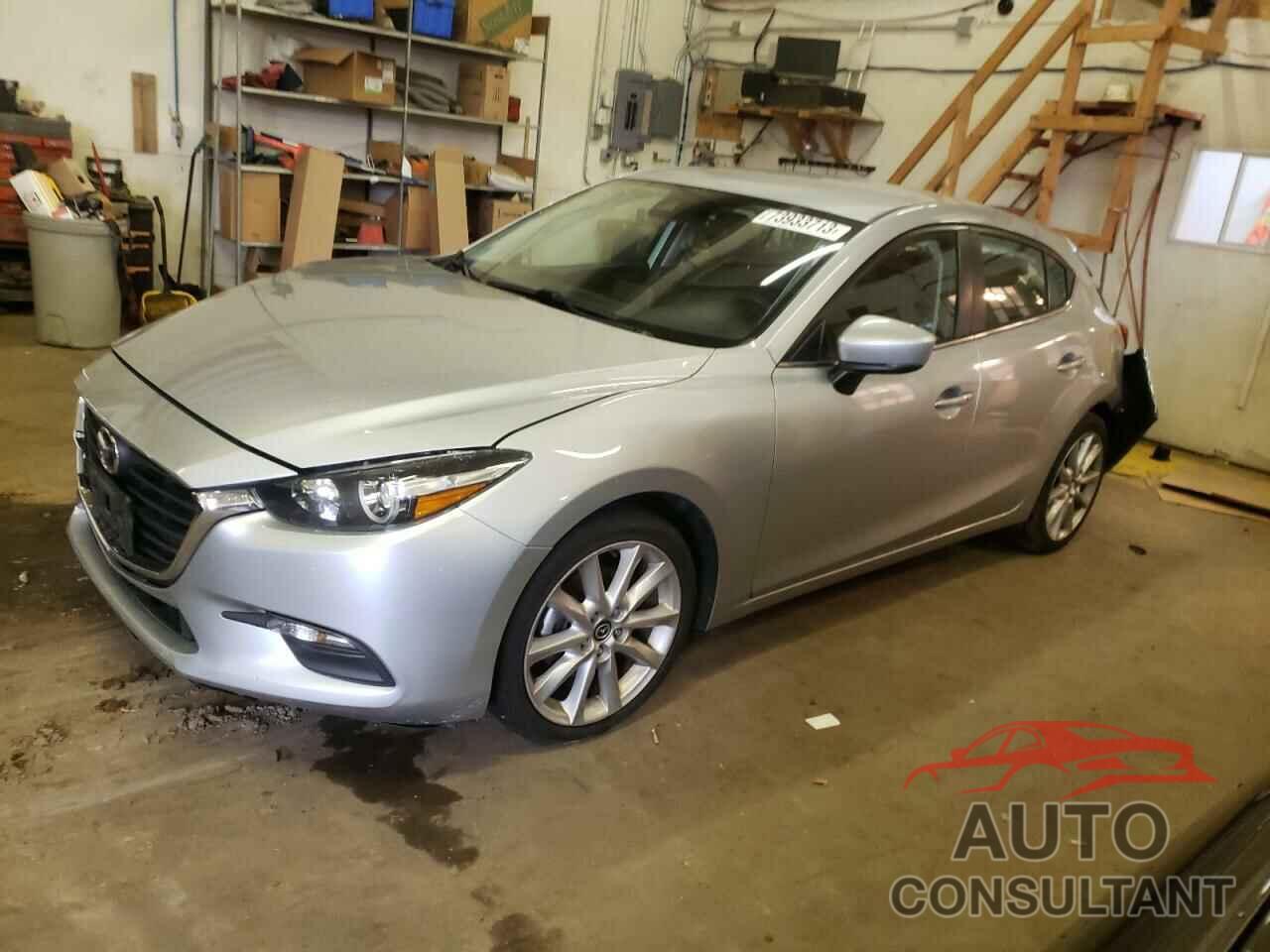 MAZDA 3 2017 - 3MZBN1L76HM140357