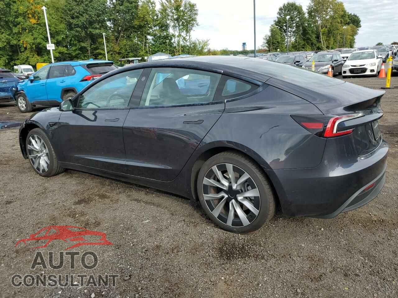 TESLA MODEL 3 2024 - 5YJ3E1EB9RF731006