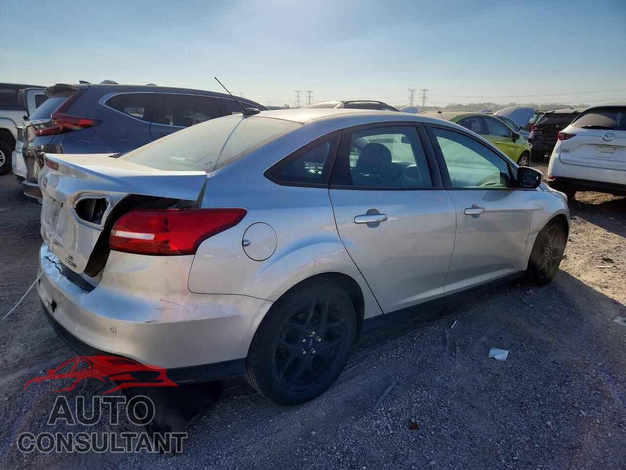 FORD FOCUS 2016 - 1FADP3F23GL262326