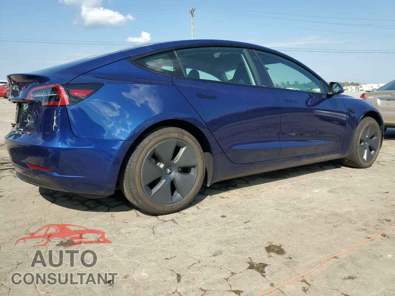 TESLA MODEL 3 2023 - 5YJ3E1EB7PF662782