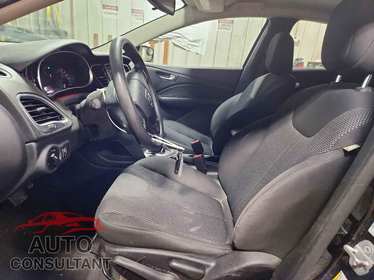 DODGE DART 2015 - 1C3CDFAA2FD375227