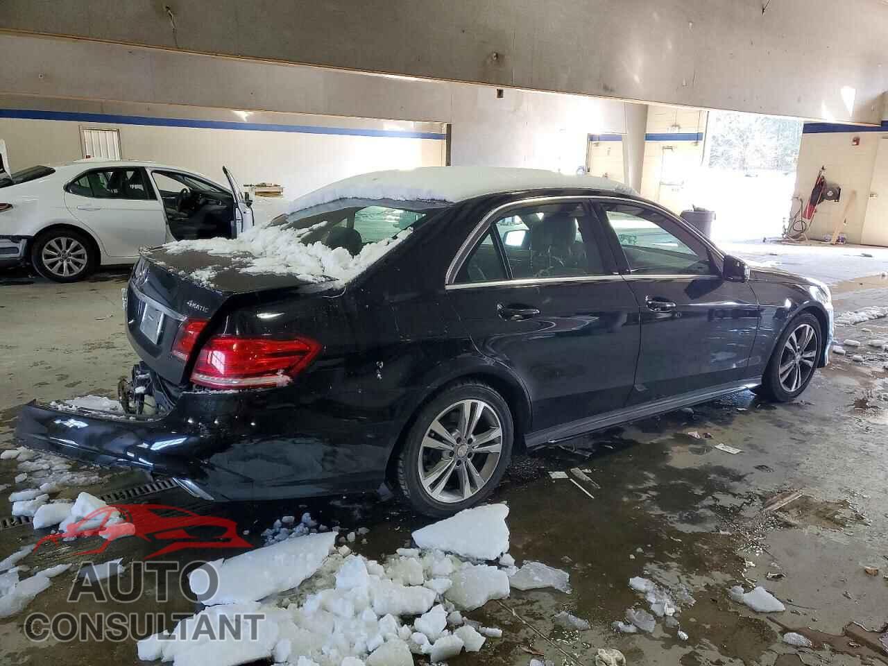 MERCEDES-BENZ E-CLASS 2014 - WDDHF8JB2EA998787