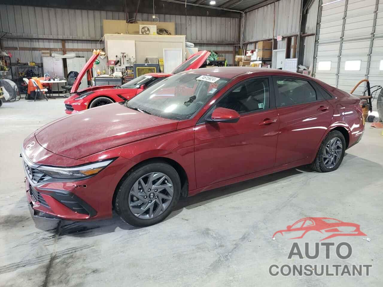 HYUNDAI ELANTRA 2024 - KMHLM4DG4RU738286