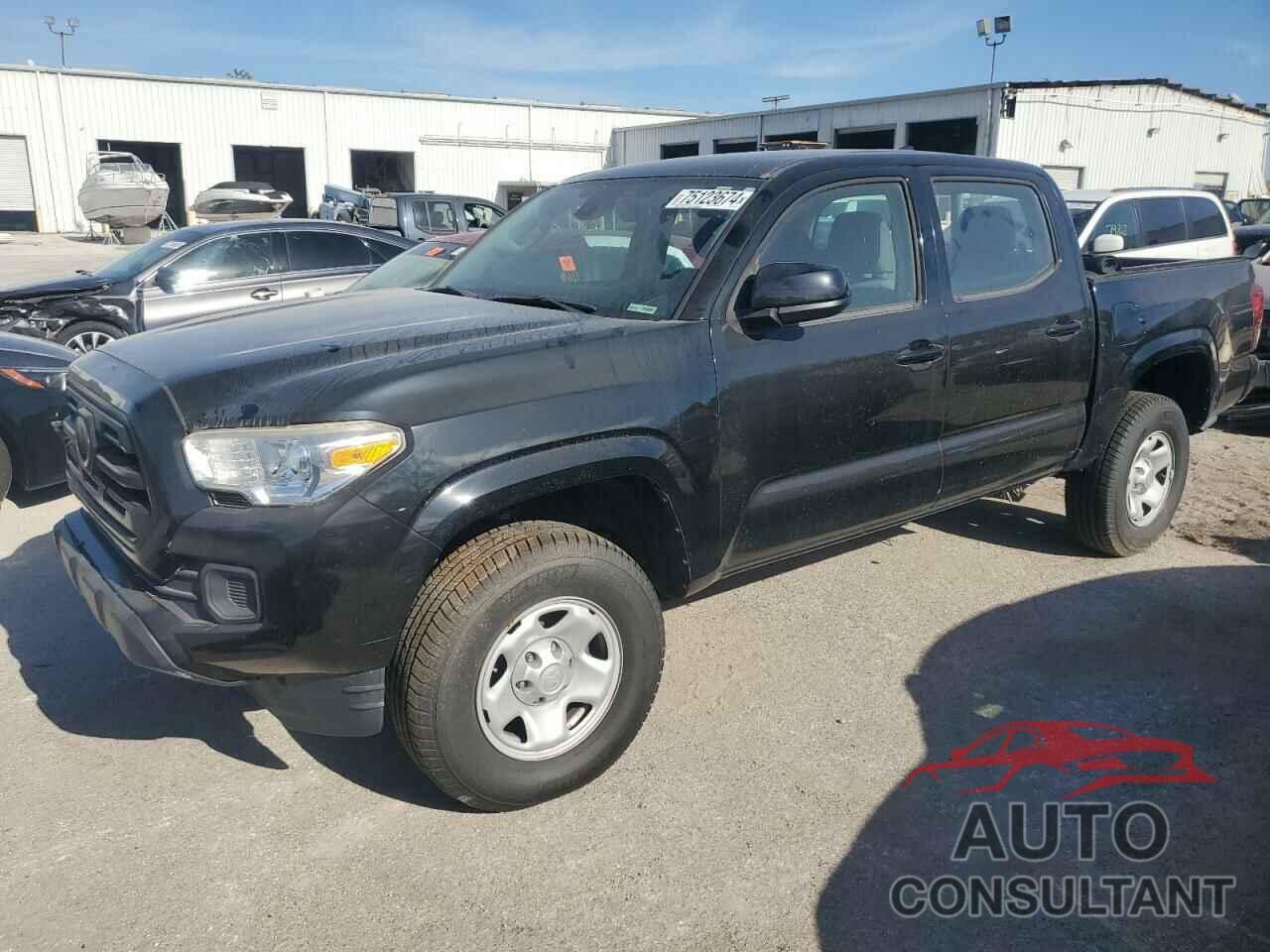 TOYOTA TACOMA 2018 - 5TFAX5GNXJX112490