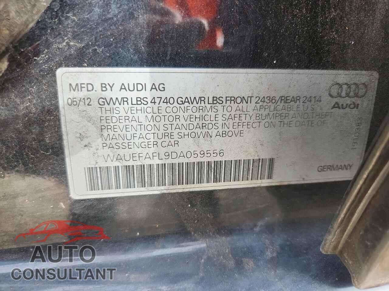 AUDI A4 2013 - WAUEFAFL9DA059556