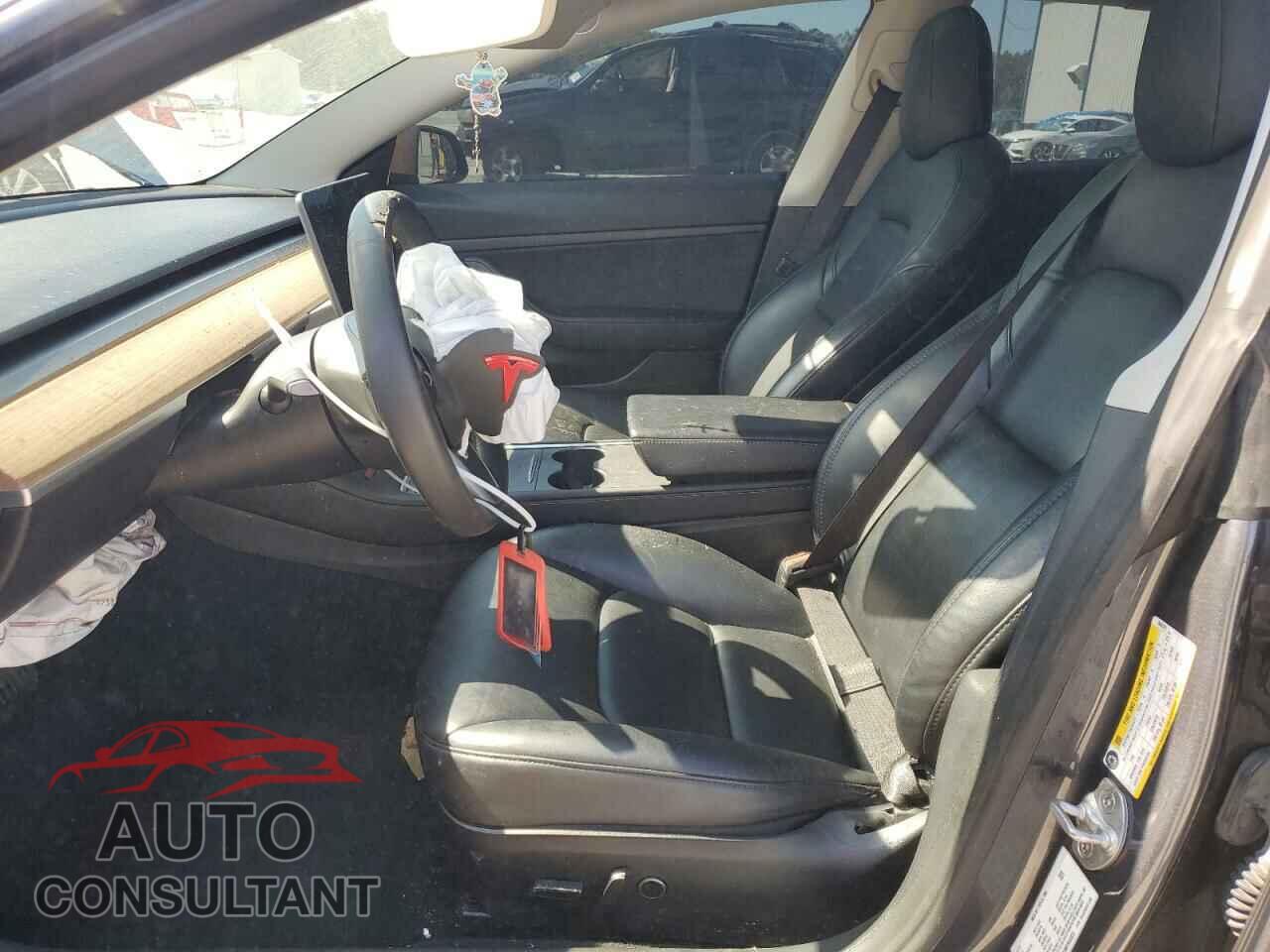 TESLA MODEL 3 2021 - 5YJ3E1EA8MF866929