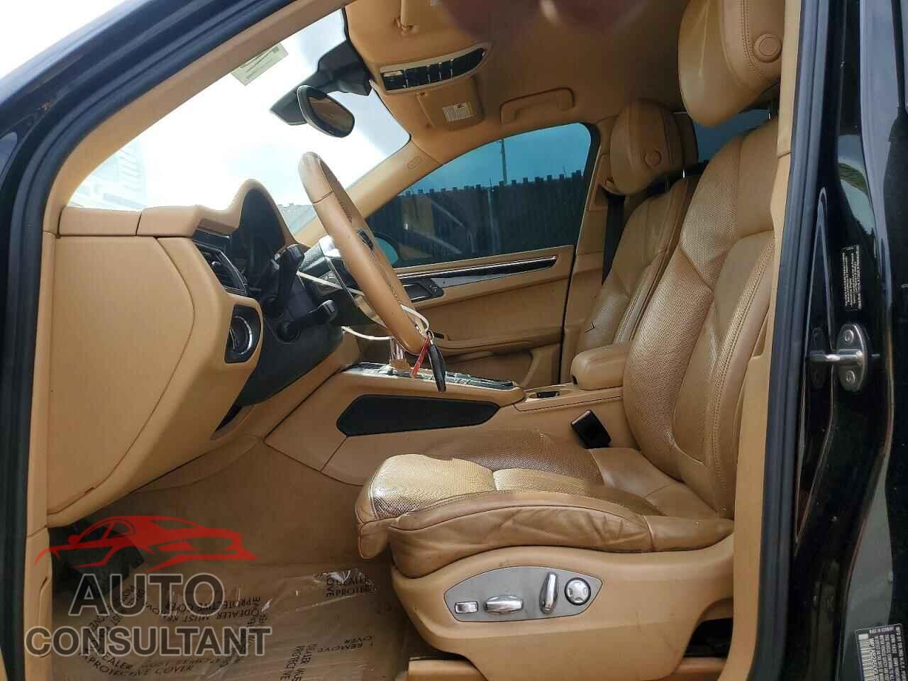 PORSCHE MACAN 2016 - WP1AB2A50GLB50282